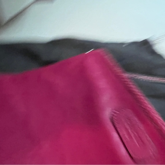 Beracamy hot pink leather pocketbook - Picture 4 of 4